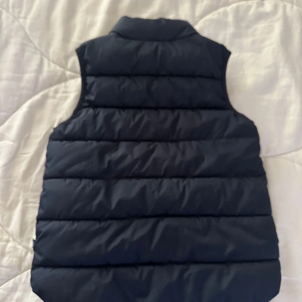 Kids 5 year old Gap Navy Puffer Vest